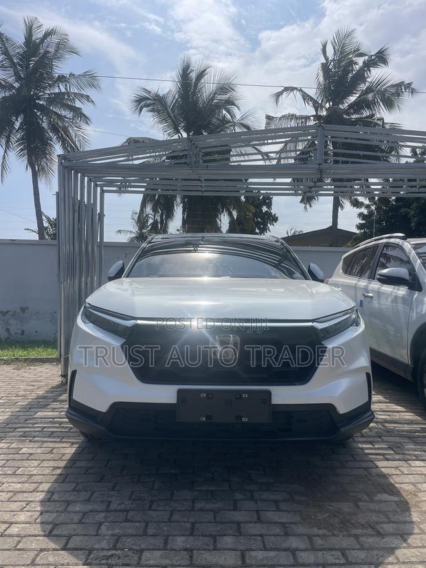 Honda CR-V 2023 White