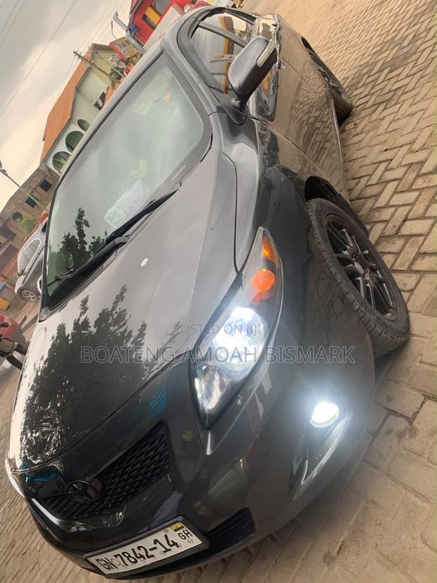 Toyota Corolla 2010 Gray