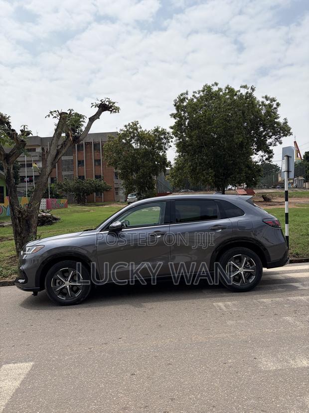 Honda HR-V EX-L AWD CVT w/o BSI 2025 Silver