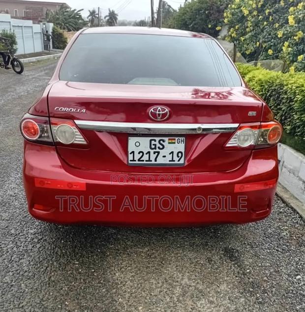 Toyota Corolla LE 4dr Sedan (1.8L 4cyl 4A) 2013 Red