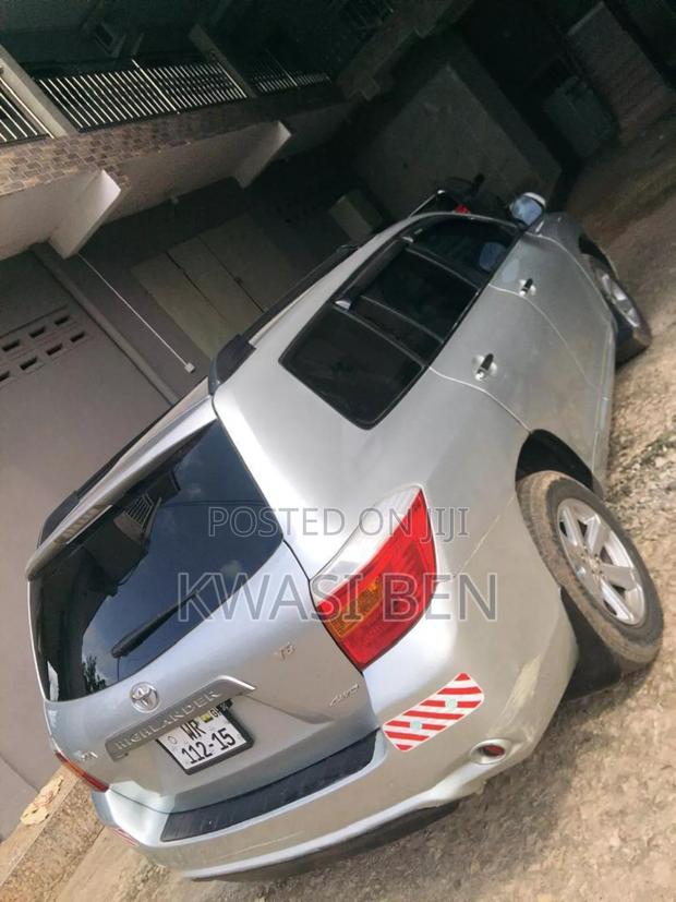 Toyota Highlander 2009 Gray
