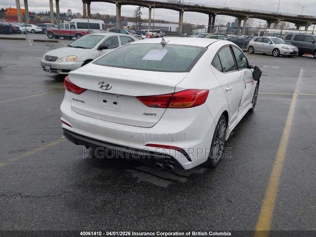 Hyundai Elantra Sport 2018 White