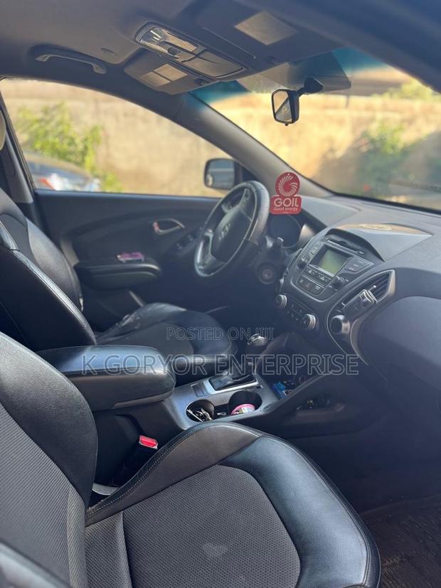 Hyundai Tucson 2015 Black
