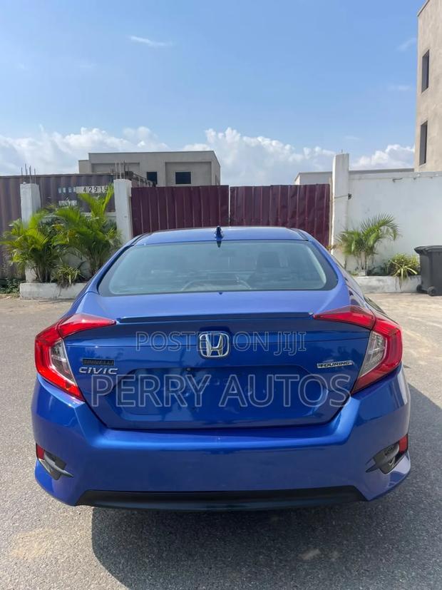 Honda Civic Touring Sedan 2018 Blue