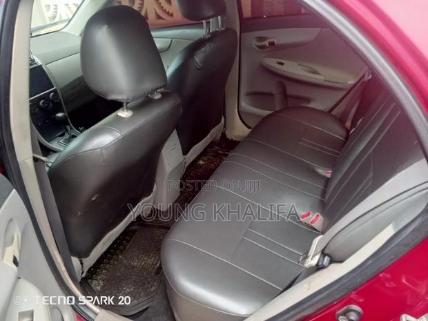 Toyota Corolla 2009 Red