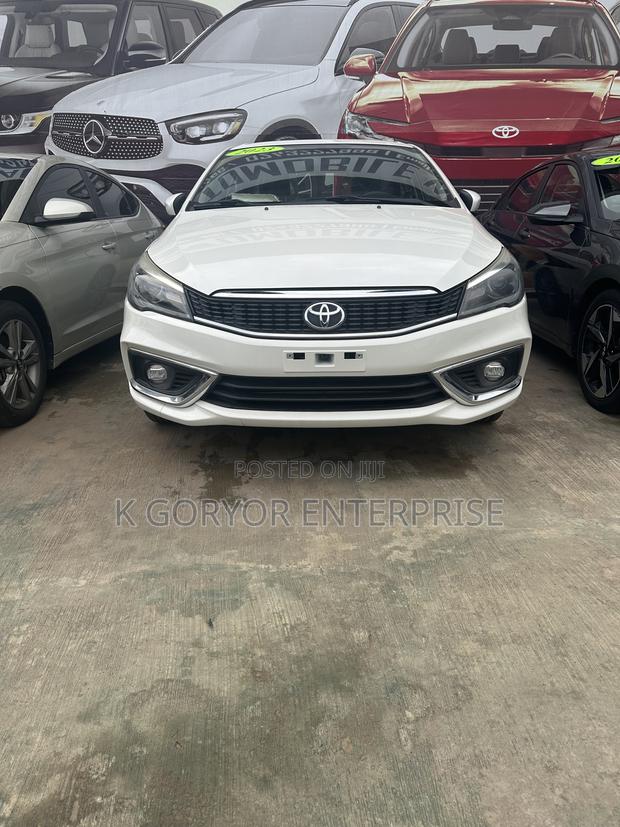 Toyota Belta 2023 White