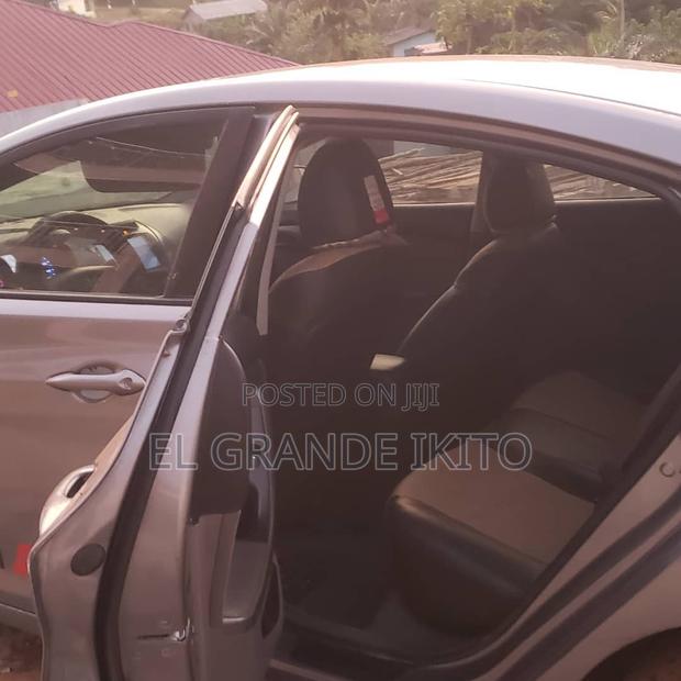 Hyundai Elantra 2015 Gray
