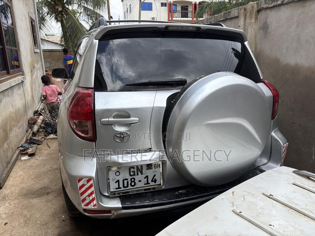 Toyota RAV4 2.5 Limited 2012 Silver