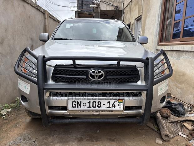 Toyota RAV4 2.5 Limited 2012 Silver
