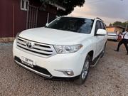 Toyota Highlander 2013 White for sale