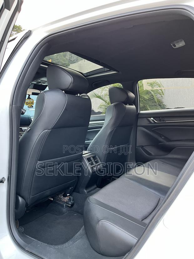 Honda Accord Sport 2.0T 2022 White