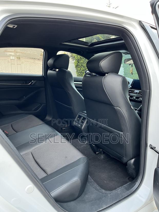 Honda Accord Sport 2.0T 2022 White