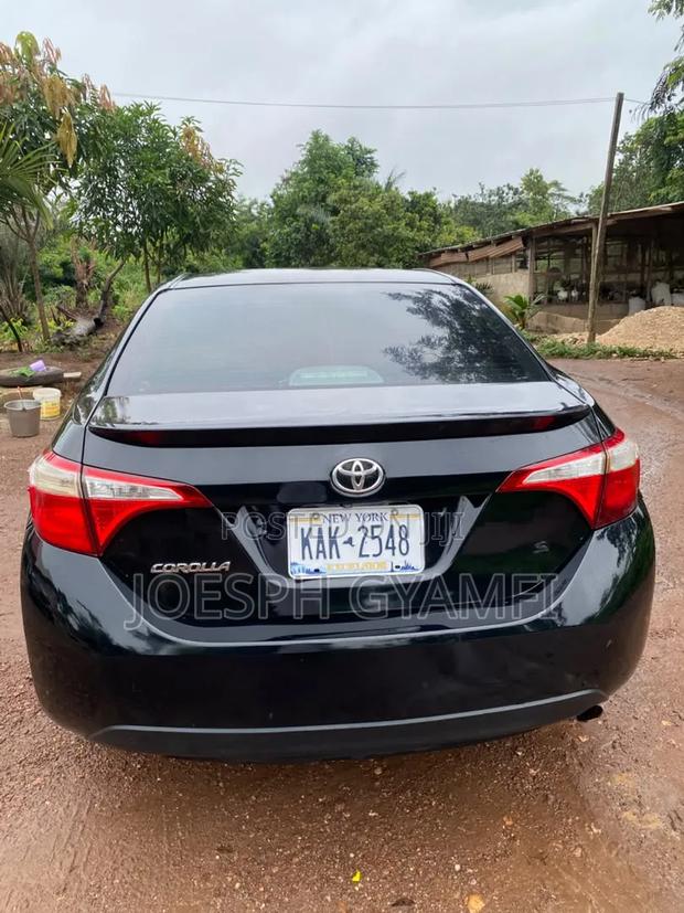 Toyota Corolla L 4dr Sedan (1.8L 4cyl 4A) 2014 Black