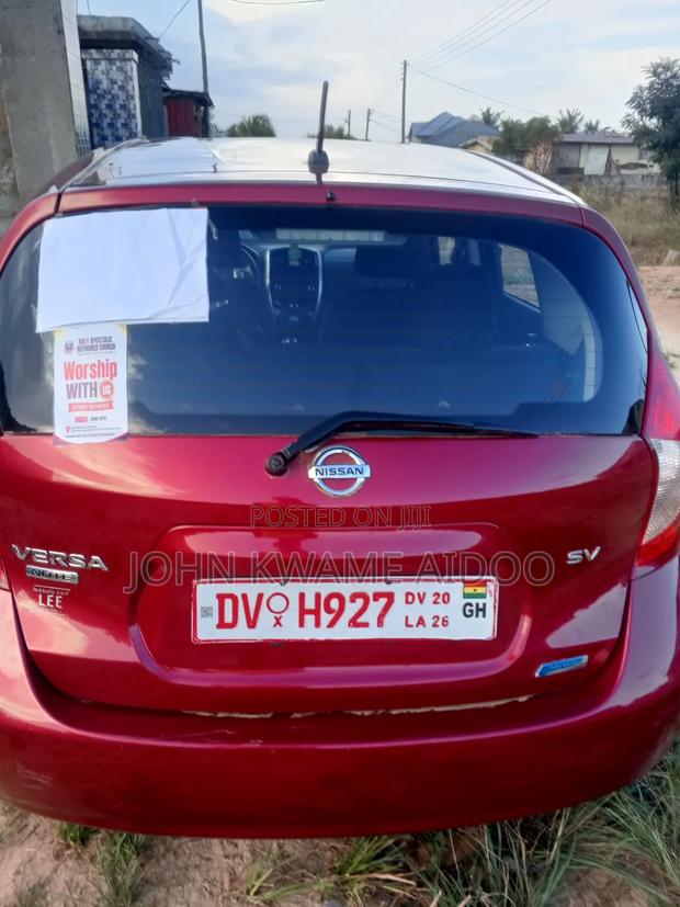 Nissan Note 2015 Red