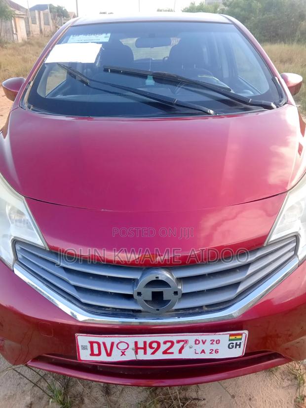 Nissan Note 2015 Red