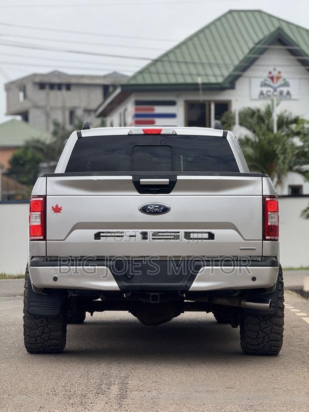 Ford F-150 XLT 4x2 Regular Cab Styleside 6.5 ft. box 122 in. WB 2018 Silver