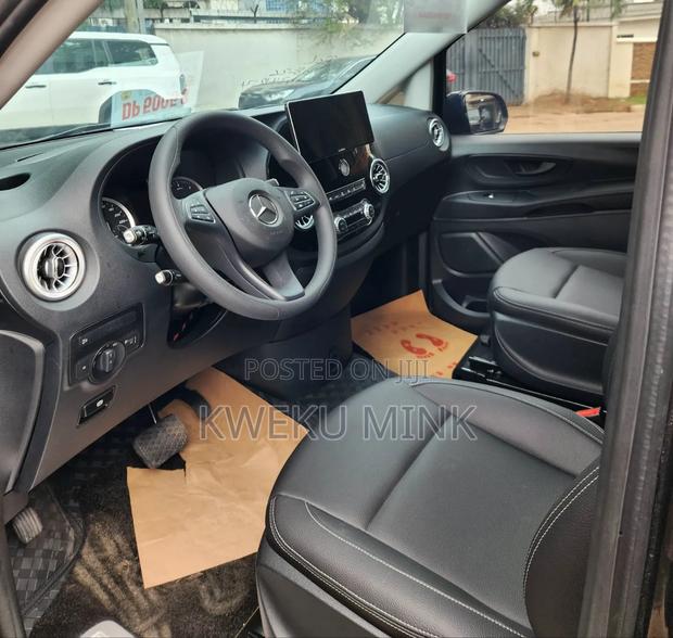 Mercedes-Benz V-Class 2022 Black