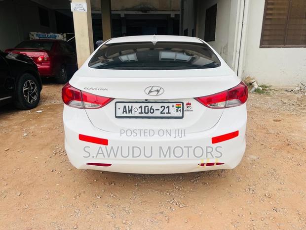 Hyundai Elantra 2013 White