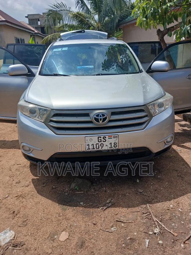 Toyota Highlander 2013 Silver