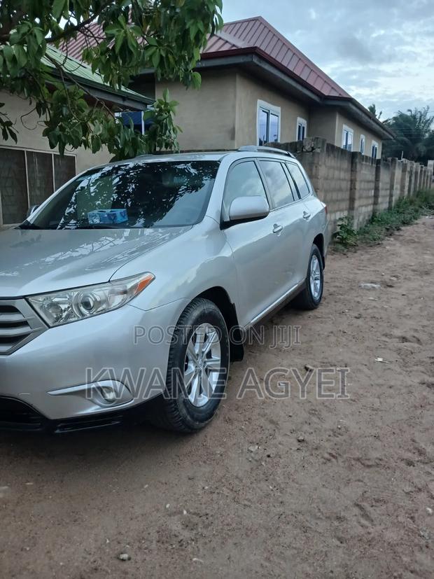 Toyota Highlander 2013 Silver
