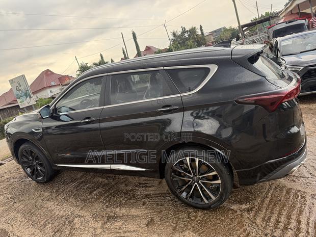 Jetour X70 Plus 1.5 5-Seater FWD 2021 Black