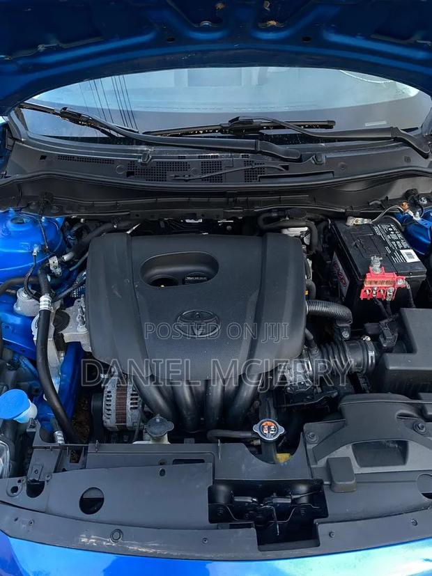 Toyota Yaris 2020 Blue