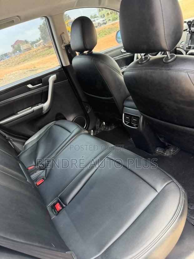 Haval M6 2017 White
