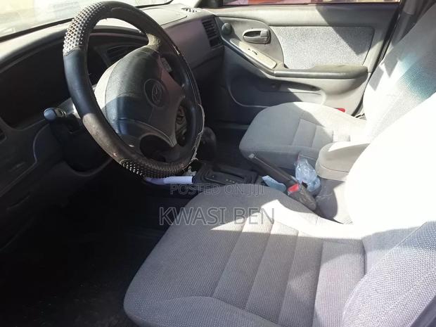 Hyundai Elantra 2004 Gray