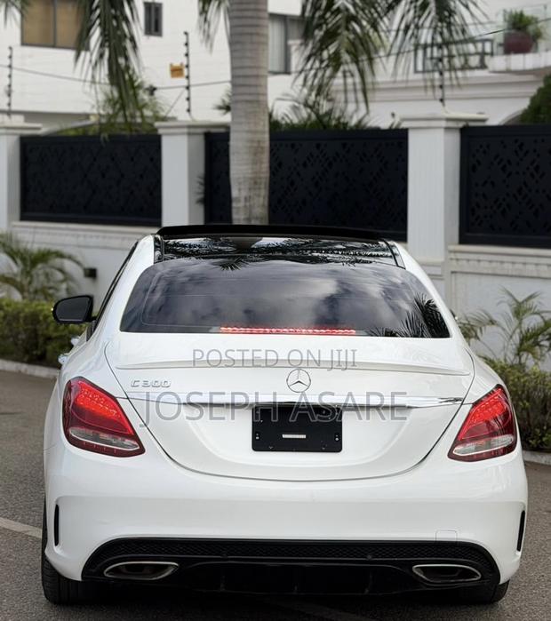 Mercedes-Benz C300 2017 White