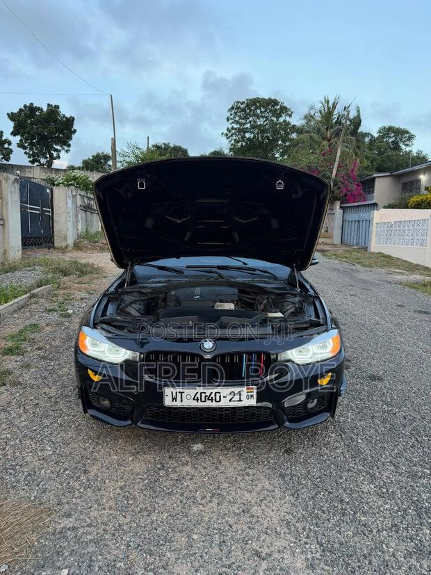 BMW 328i 2015 Black
