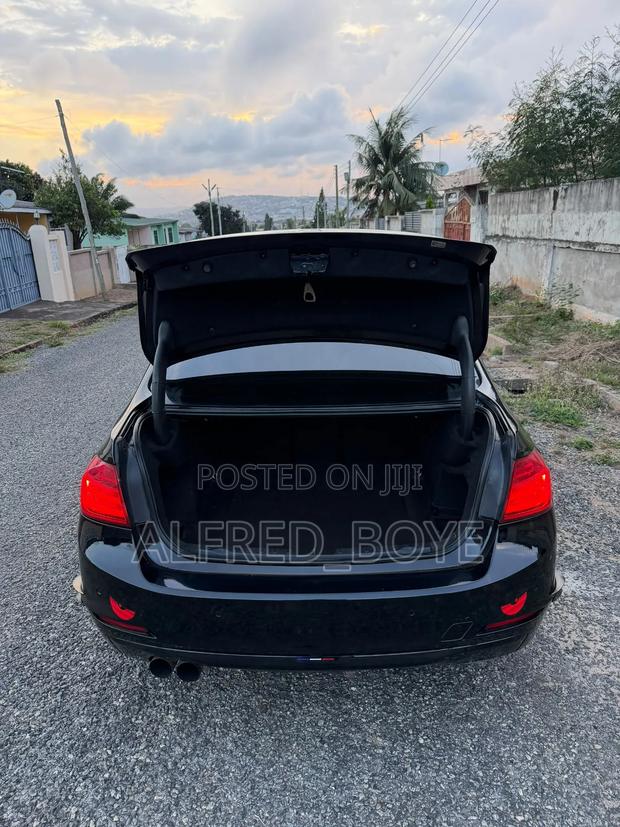BMW 328i 2015 Black