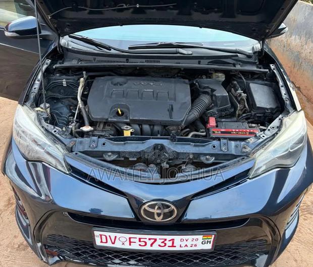 Toyota Corolla 2017 Black