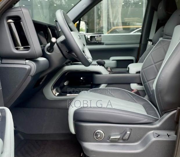 New BYD Leopard 5 2025 Black