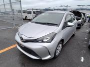 Toyota Vitz 2016 Silver for sale