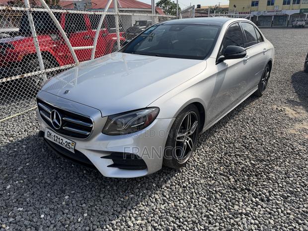 Mercedes-Benz E300 2019 Silver