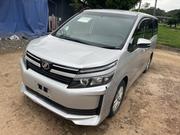 Toyota Voxy V 2WD 8-Seater 2014 Silver for sale