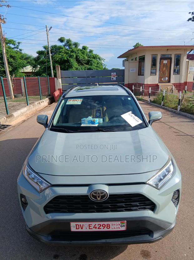 Toyota RAV4 2020 Gray