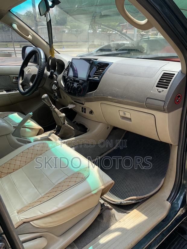 Toyota Fortuner 2.7 AWD 2008 Green