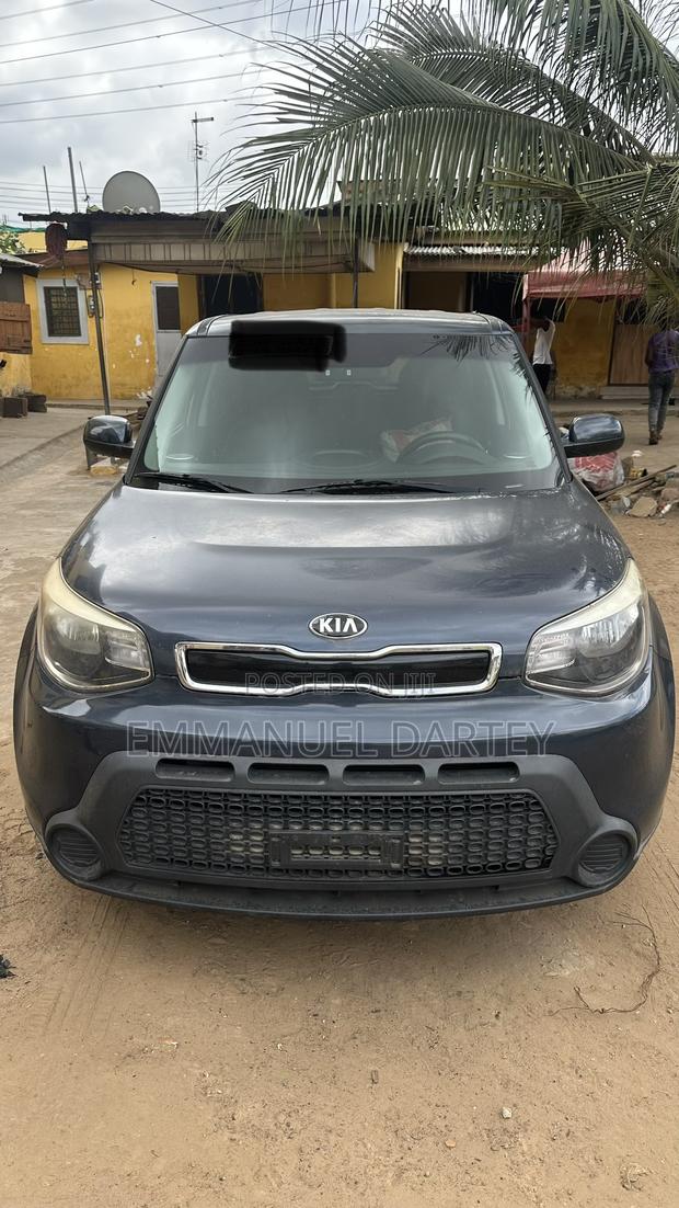 Kia Soul ! 4dr Wagon (2.0L 4cyl 6A) 2015 Gray