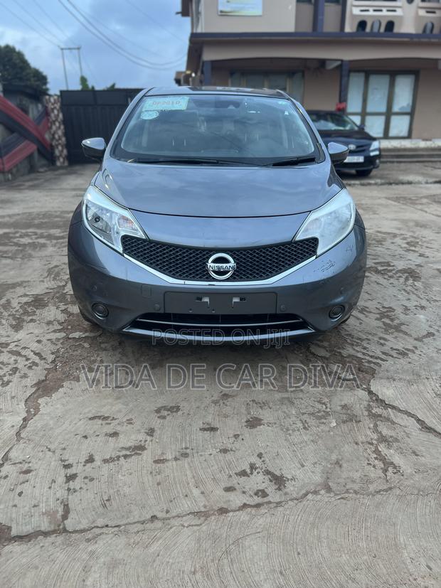 Nissan Note 1.6 Petrol 2015 Gray