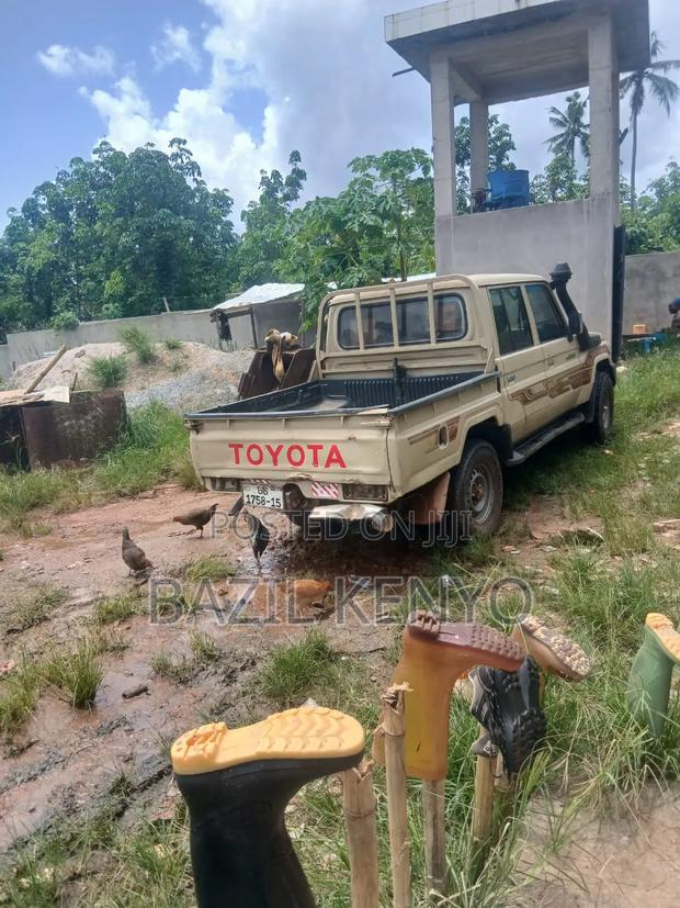 Toyota Land Cruiser Prado 2008 Black