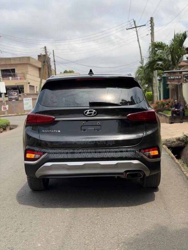 Hyundai Santa Fe 2019 Black