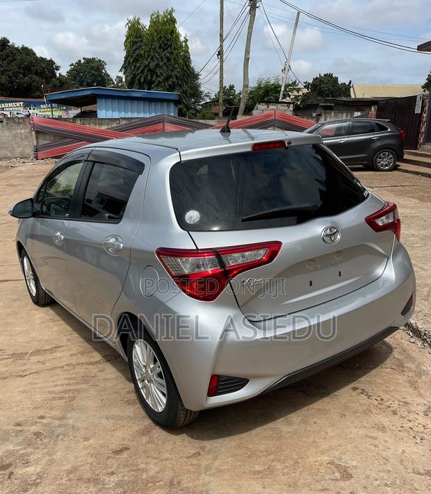 Toyota Vitz 1.3 AWD 3dr 2017 Silver