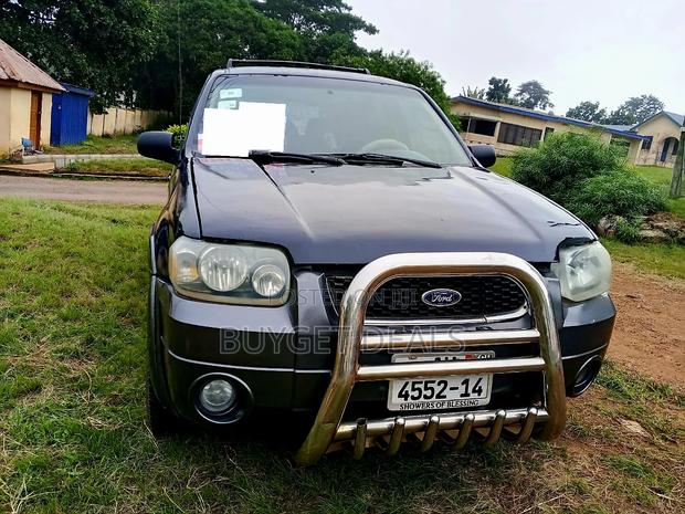 Ford Escape XLS 4x4 2004 Black