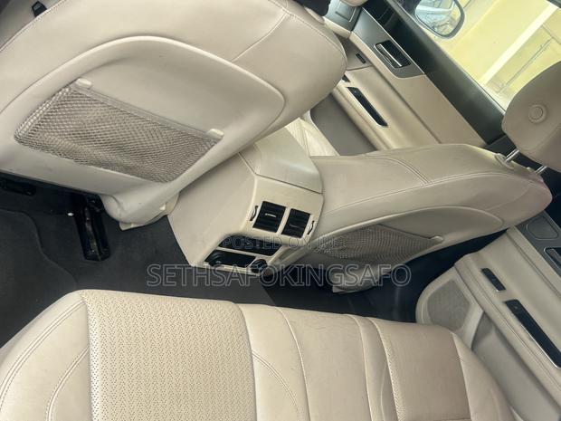 Jaguar XF 30t Premium AWD 2018 Green