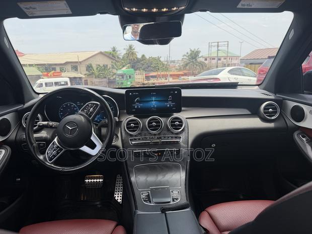 Mercedes-Benz GLC-Class 2022 Black