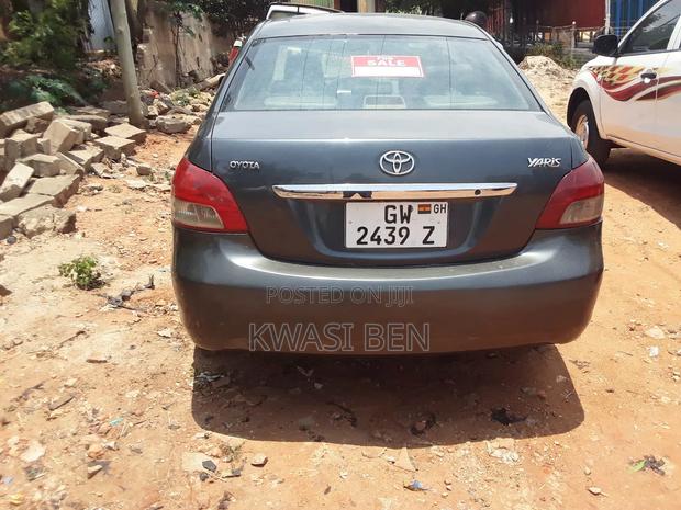 Toyota Yaris 2007 Gray
