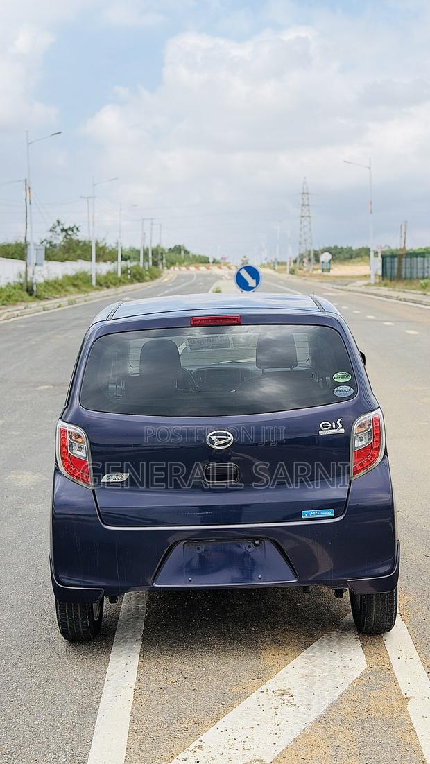 Daihatsu Mira 2014 Blue