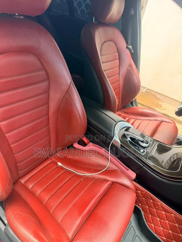 Mercedes-Benz C300 Sport 4Matic Sedan AWD (2.0L 4cyl 7A) 2017 White