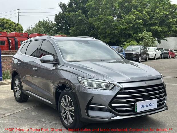 BYD Song Pro DM-i 2023 Gray